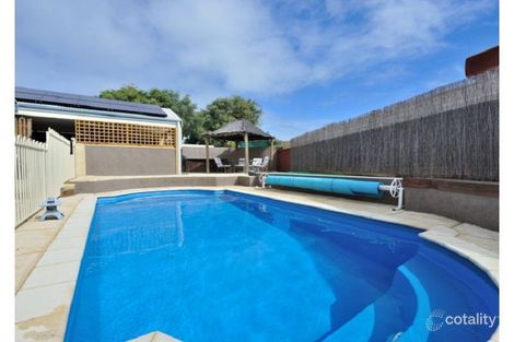 Property photo of 15 Latiano Green Secret Harbour WA 6173
