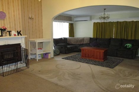 Property photo of 23 Queens Avenue St Arnaud VIC 3478