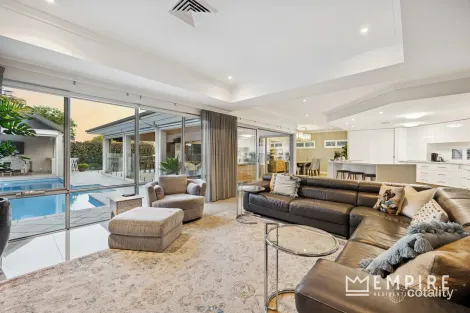 Property photo of 68 Stock Road Attadale WA 6156