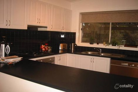 116 Sweeney Dr, Narre Warren, VIC 3805