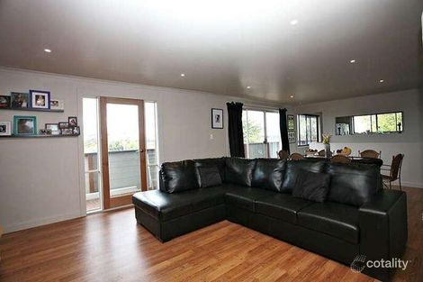 Property photo of 3 Sandra Court Somerville VIC 3912