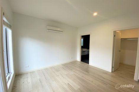 Property photo of 43 Dunstan Street Macleod VIC 3085