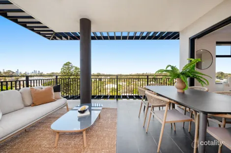 Property photo of 706/133 Clarence Road Indooroopilly QLD 4068