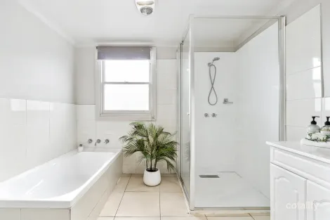 Property photo of 15 Little Street Camperdown VIC 3260