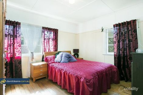 Property photo of 27 Dawson Parade Keperra QLD 4054
