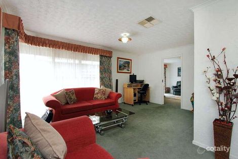 Property photo of 99 Howard Road Dingley Village VIC 3172