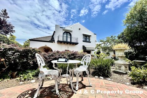 Property photo of 644 Hawthorn Road Brighton East VIC 3187