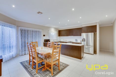 Property photo of 2/231 Thames Boulevard Tarneit VIC 3029