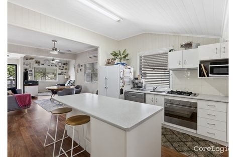 Property photo of 26 Henderson Street Newtown QLD 4350