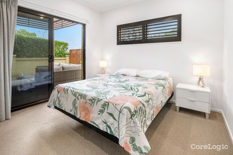 Property photo of 14/431 Oxley Drive Runaway Bay QLD 4216