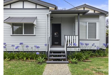 Property photo of 26 Henderson Street Newtown QLD 4350