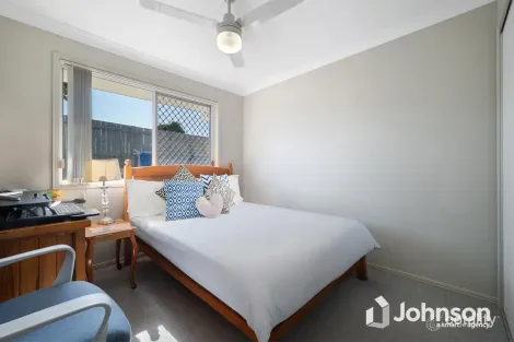 Property photo of 13 Pinevale Place Mango Hill QLD 4509