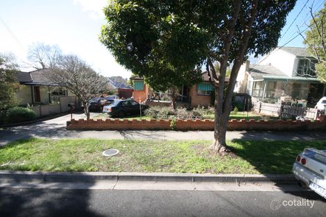 58 Blazey Rd, Croydon South, VIC 3136