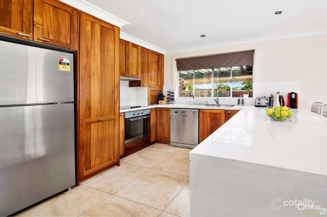 Property photo of 15 Reid Place Illawong NSW 2234