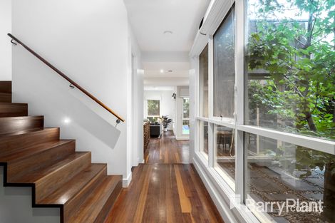 Property photo of 6 Evan Smith Close Macleod VIC 3085