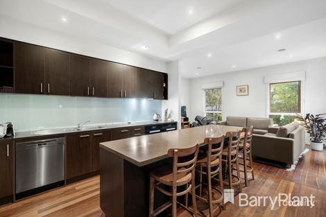 Property photo of 6 Evan Smith Close Macleod VIC 3085