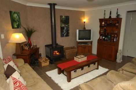 14 Pitman Pl, Redland Bay, QLD 4165