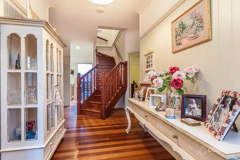 Property photo of 51 Shields Street Redcliffe QLD 4020