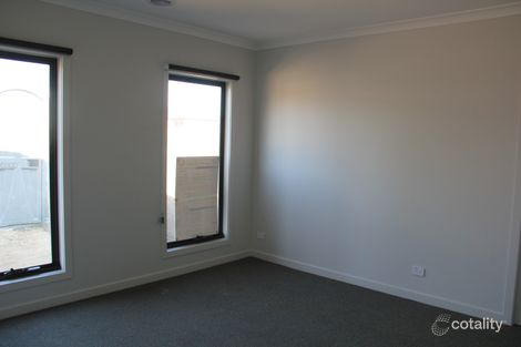 Property photo of 16 Howe Retreat Traralgon VIC 3844