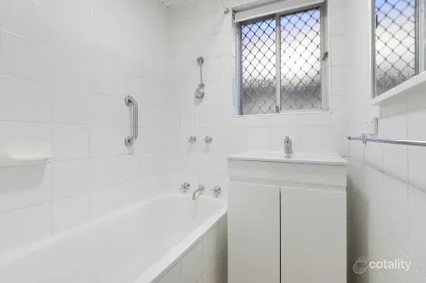 Property photo of 2/3 Fairway Close Manly Vale NSW 2093