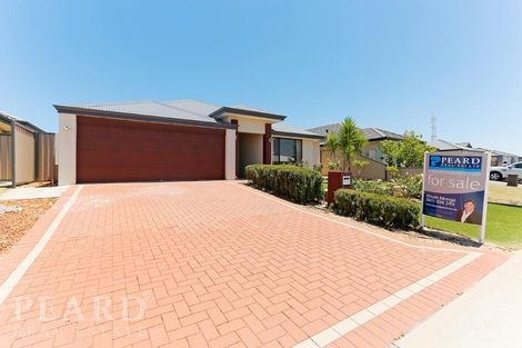 Property photo of 10 Passendale Crescent Piara Waters WA 6112