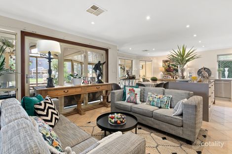 Property photo of 4 Melrose Court Happy Valley SA 5159