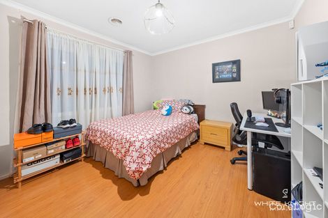 Property photo of 12 Akoonah Court Burnside VIC 3023