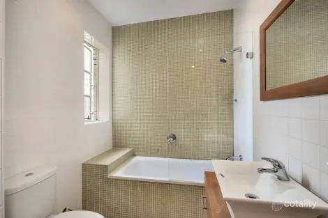 Property photo of 21/9-11 St Neot Avenue Potts Point NSW 2011