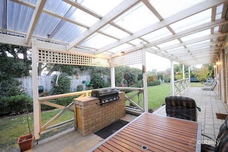 Property photo of 21 Narvik Avenue St Leonards VIC 3223