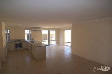 Property photo of 17 Evington Pass Landsdale WA 6065