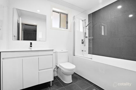 Property photo of 10 Oregano Glade Rooty Hill NSW 2766