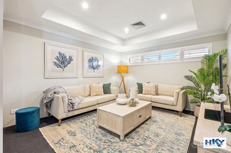 Property photo of 4 Pitsford Chase Aveley WA 6069