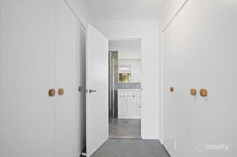 Property photo of 93 Hooker Boulevard Broadbeach Waters QLD 4218