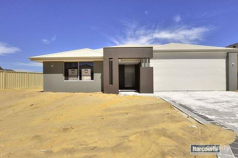 18 Payanna Gra, Lakelands, WA 6180