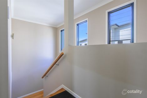 Property photo of 2/25 Roberts Street South Gladstone QLD 4680