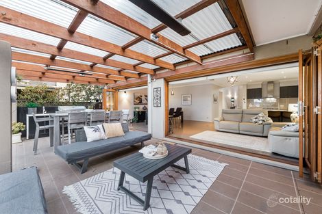 Property photo of 27 Niblick Circuit Sandhurst VIC 3977