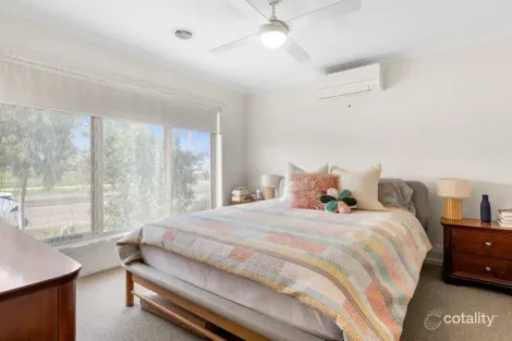 Property photo of 120 Sovereign Drive Mount Duneed VIC 3217