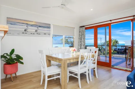 Property photo of 16 Ocean Parade Cooee Bay QLD 4703