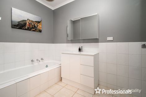 Property photo of 1/4 Browning Road Boronia VIC 3155