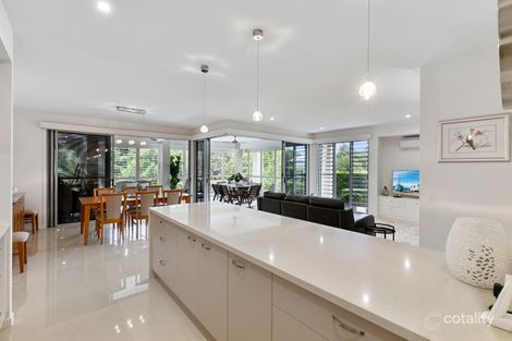 Property photo of 1 Lake Edge Drive Noosa Heads QLD 4567