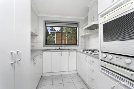 Property photo of 2/46 Dyson Drive Sunbury VIC 3429