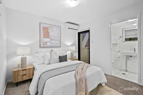 Property photo of 3/33 Princess Street Kangaroo Point QLD 4169