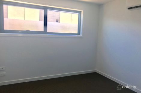 Property photo of 10/1 Brunswick Crescent Craigieburn VIC 3064