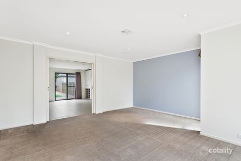 Property photo of 292 Anthony Rolfe Avenue Gungahlin ACT 2912