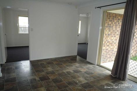 Property photo of 17 Benjamina Circuit Regents Park QLD 4118