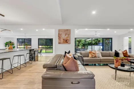 Property photo of 21 Simon Street Freshwater QLD 4870