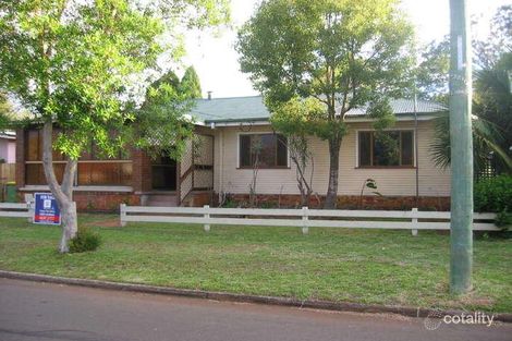 24 Tynedale Ave, Newtown, QLD 4350