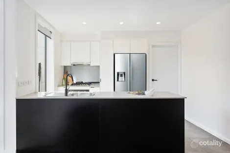 Property photo of 8A Ocean Beach Drive Shellharbour NSW 2529