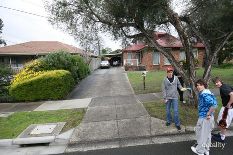 10 Bellbird Dr, Wantirna, VIC 3152