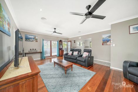 Property photo of 284 Scarborough Road Scarborough QLD 4020